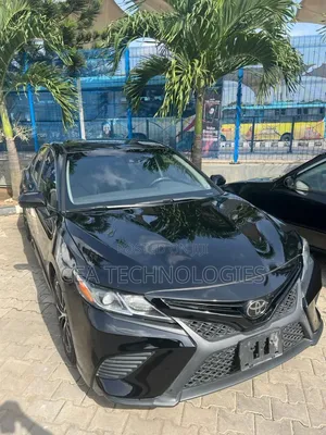 Toyota Camry 2018 Black