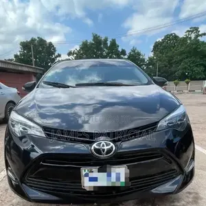 Toyota Corolla 2016 Black