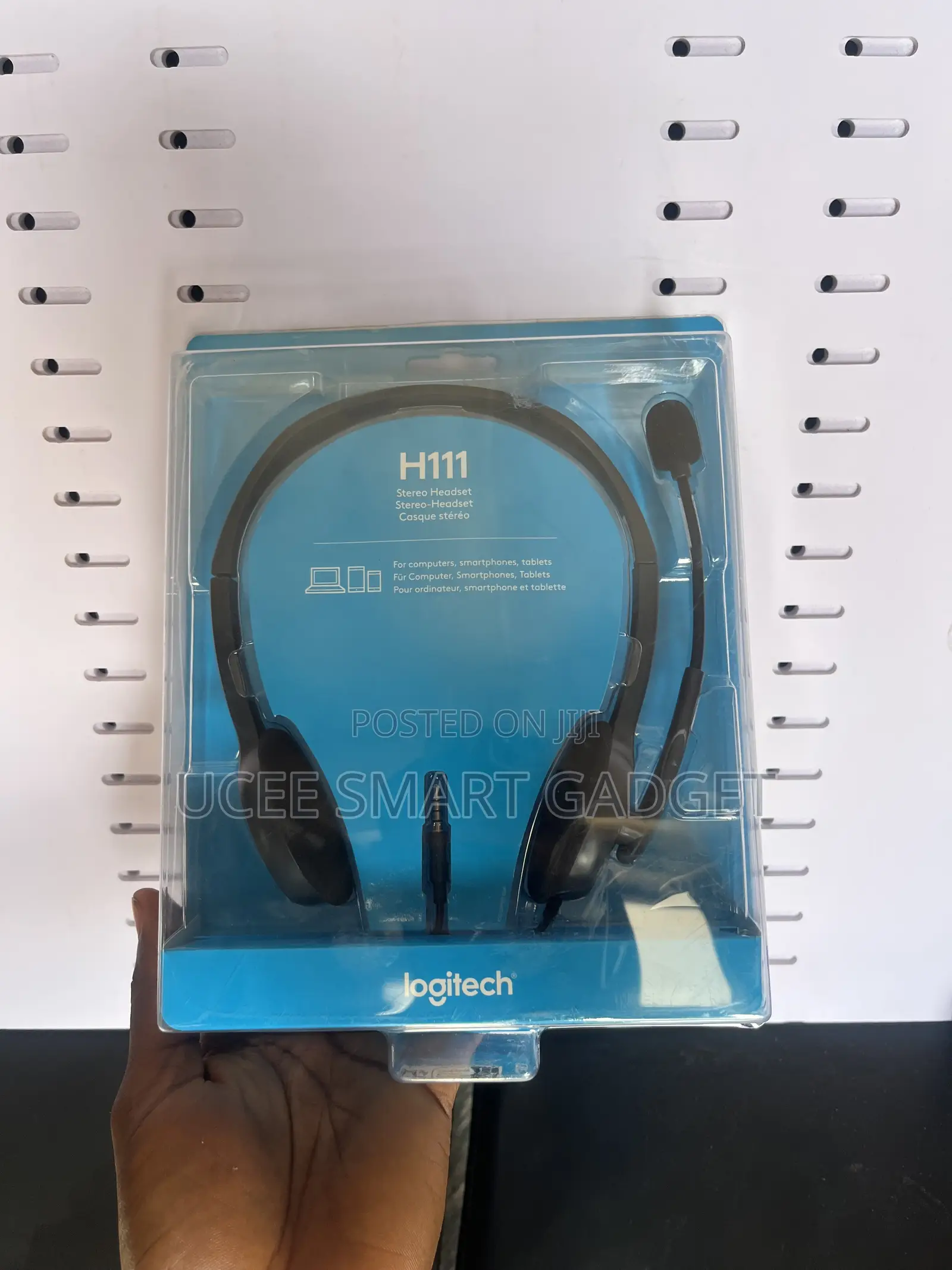 Logitech Headphone With Microphone