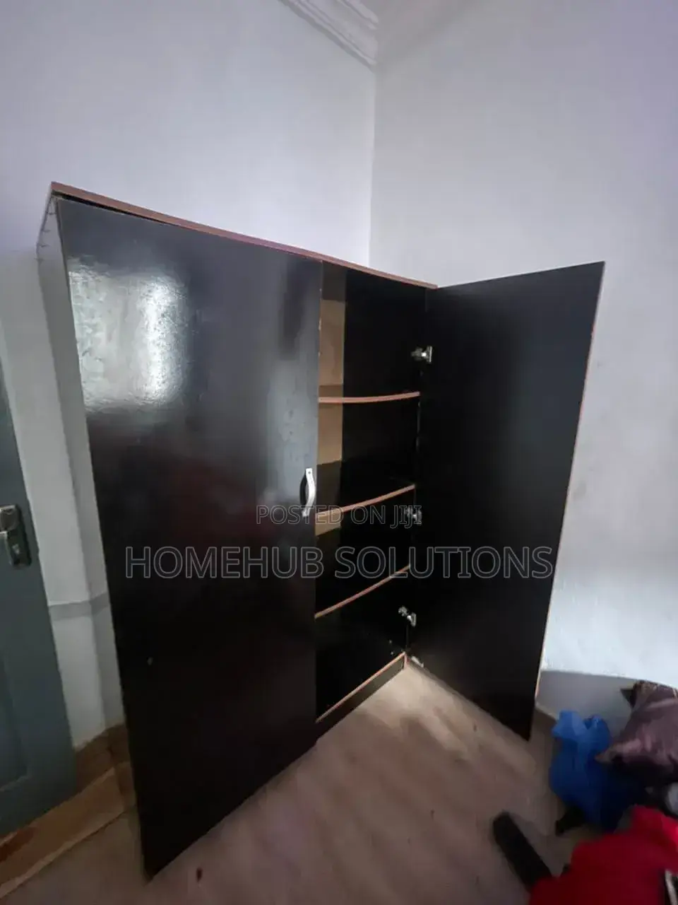 Big Wardrobe
