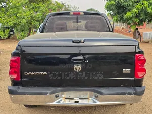 Dodge Dakota 2006 Black