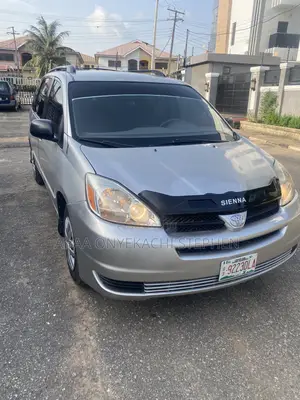 Toyota Sienna LE AWD 2005 Silver