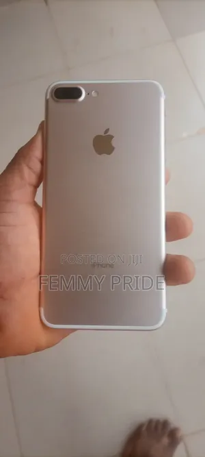 Apple iPhone 7 Plus 128 GB Gold