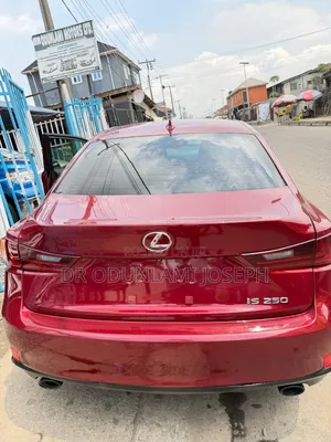 Lexus IS 250 2015 Red