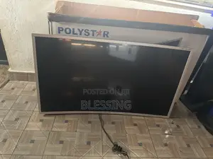 Polystar Curved Smart Tv