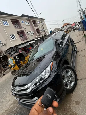 Toyota Highlander 2015 Black