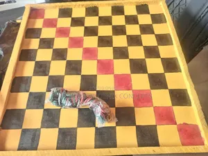 Draught Board Game