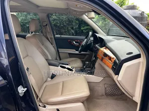 Mercedes-Benz GLK-Class 2010 Black