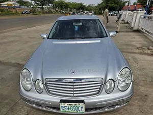 Mercedes-Benz E350 Base 4dr Sedan RWD (3.5L 6cyl 7A) 2009 Silver
