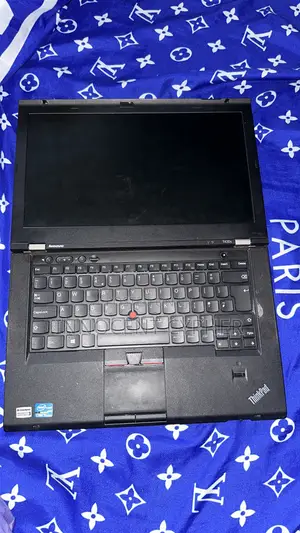 Laptop Lenovo ThinkPad T40 4GB Intel Core i5 SSD 128GB