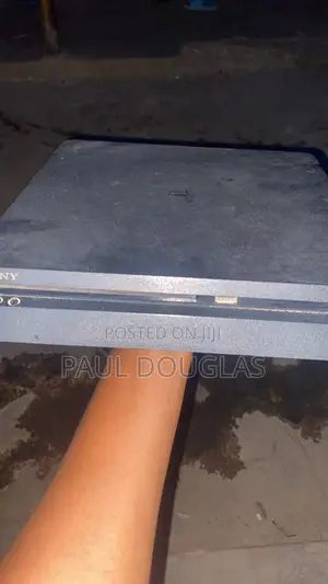 Playstation 4