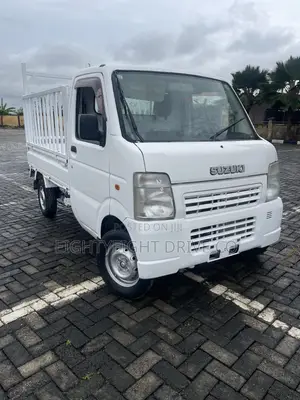 Suzuki APV Minibus 2012 White