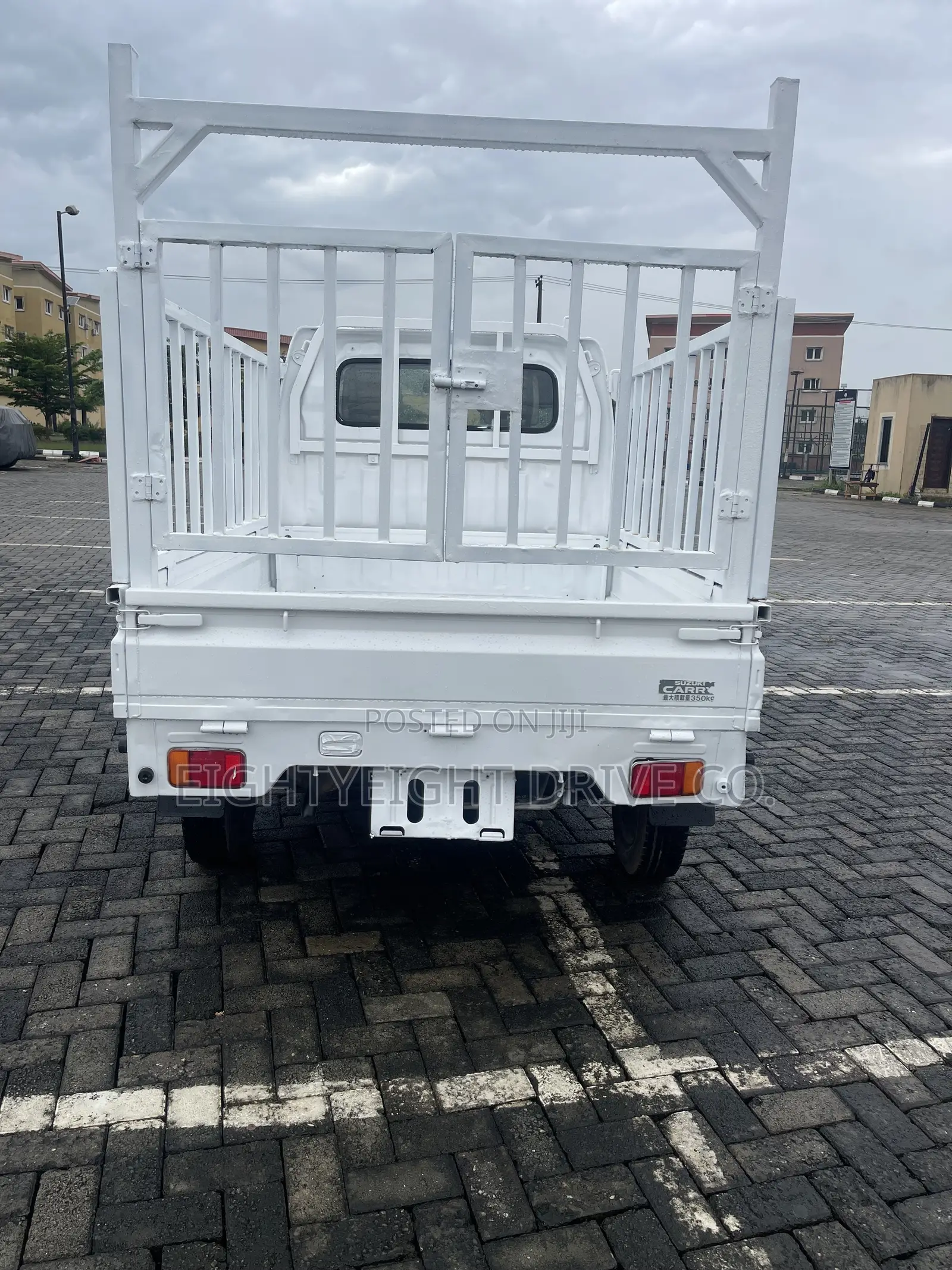Suzuki APV Minibus 2012 White