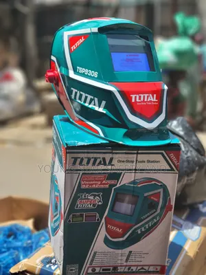 Automatic Face Shield Total