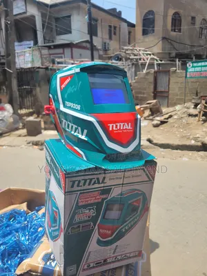 Automatic Face Shield Total