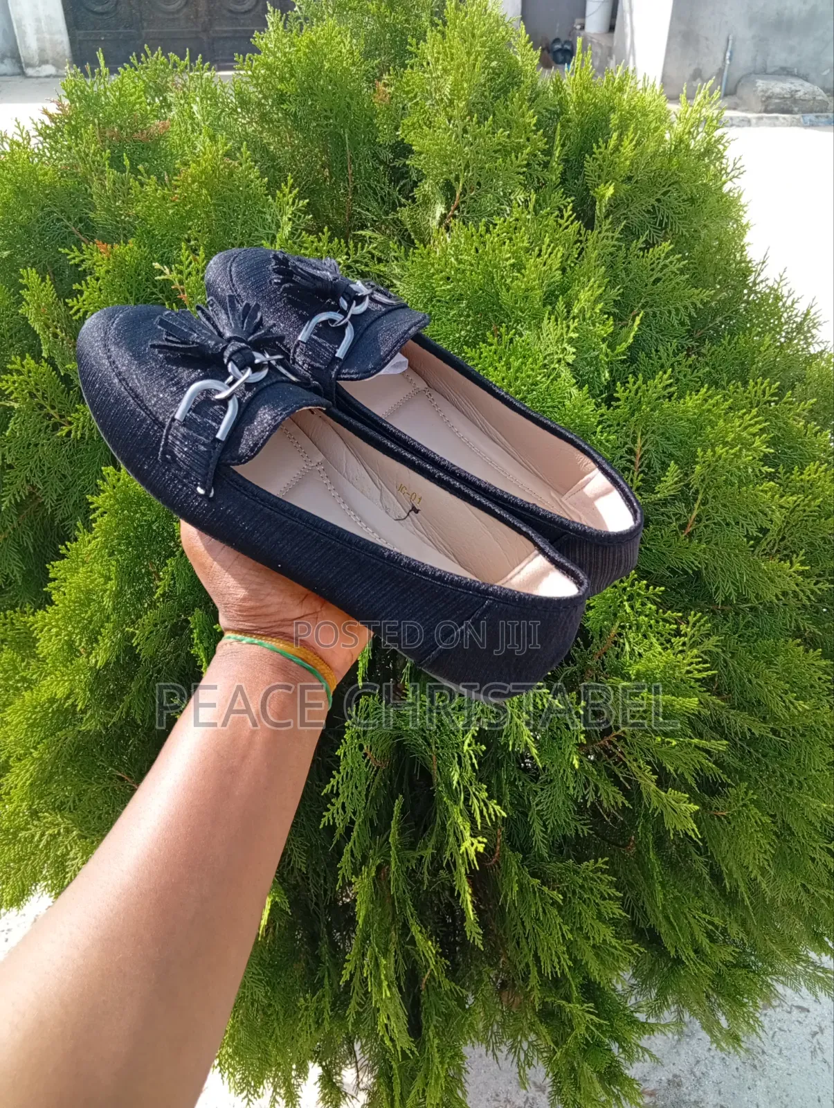 Ladies Flat Shoes