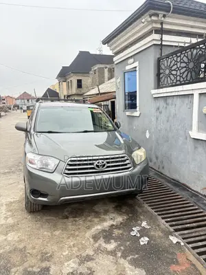 Toyota Highlander 4x4 2008 Green