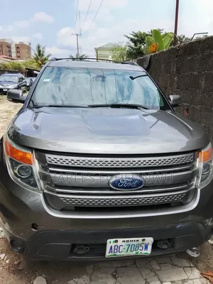 Ford Explorer 2014 Gray