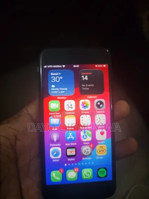 Apple iPhone SE (2022) 64 GB Black