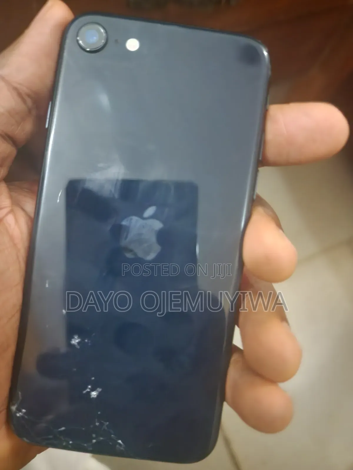 Apple iPhone SE (2022) 64 GB Black
