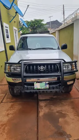 Toyota Tacoma 2005 Silver