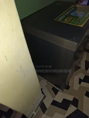 Synix 150l Freezer