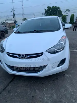 Hyundai Elantra GLS Sedan FWD (1.8L 4cyl 6A) 2013 White