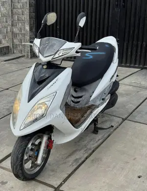 SYM Symnh 2019 White