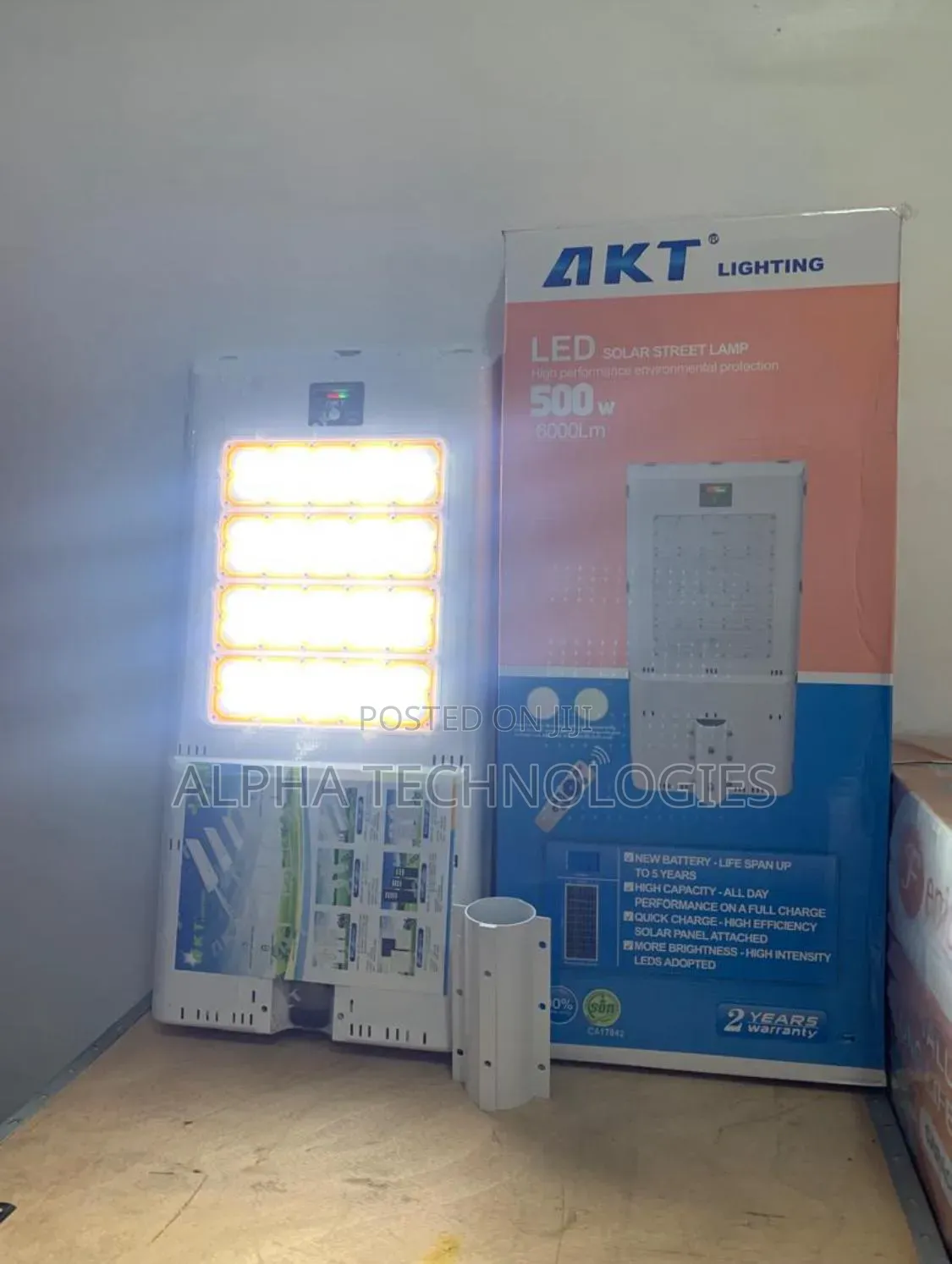 Akt 500watts Solar Light