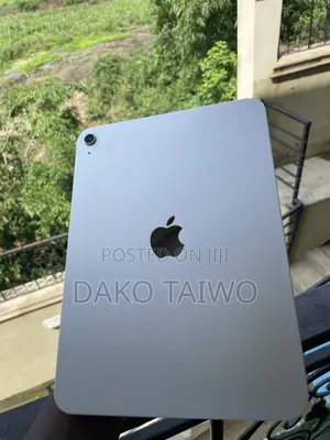 Apple iPad (2025) 128 GB Silver
