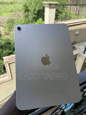 Apple iPad (2025) 128 GB Silver