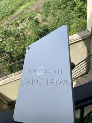 Apple iPad (2025) 128 GB Silver