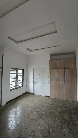5bdrm Duplex in Bodija for sale