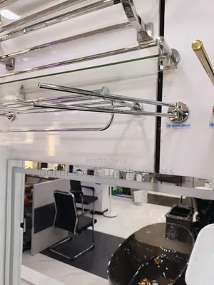 Flexible Towel Rack
