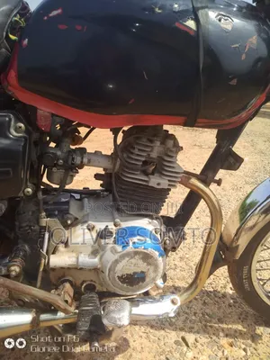 Bajaj Boxer 2024 Red