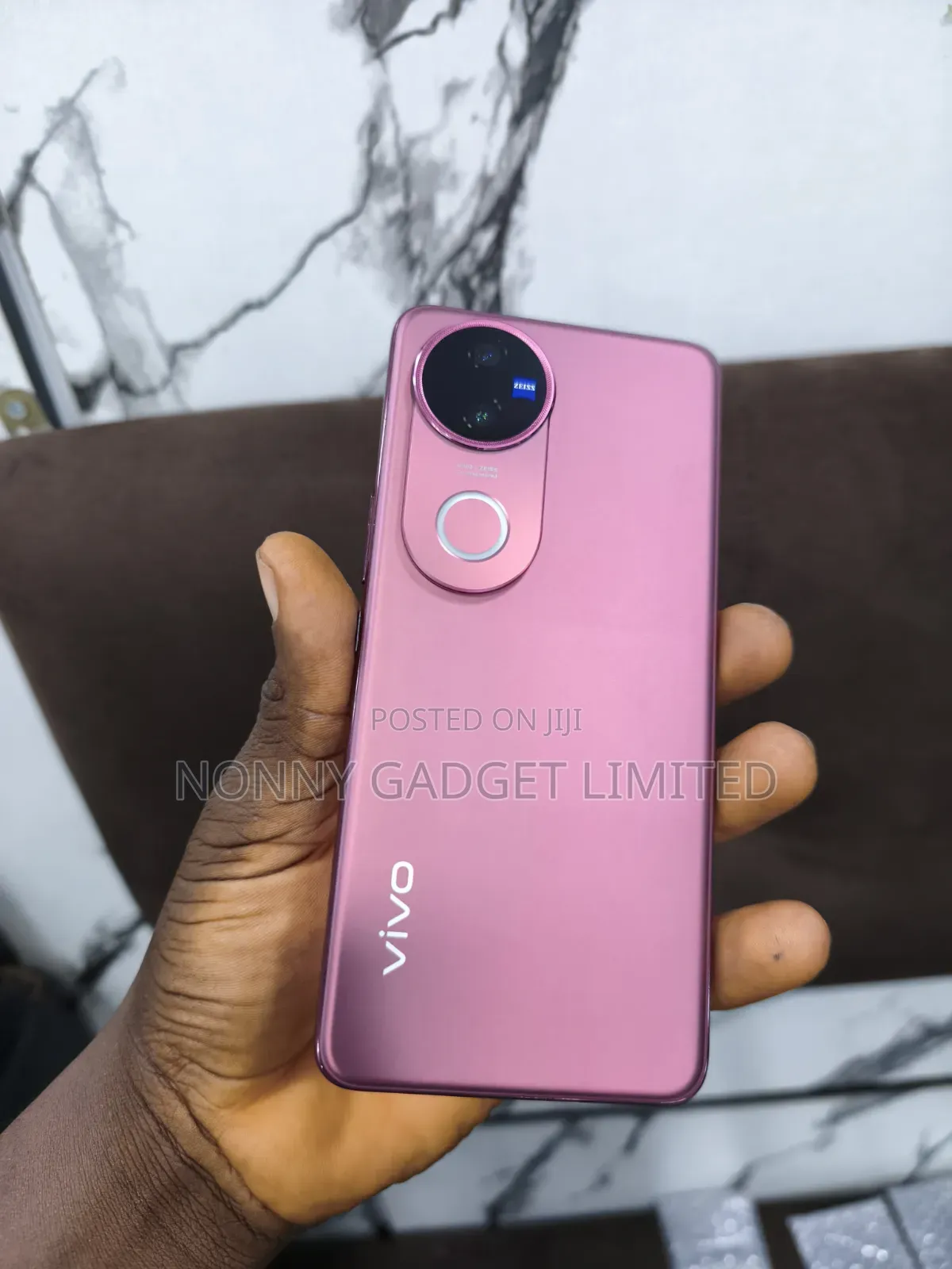 Vivo V50 512 GB Red
