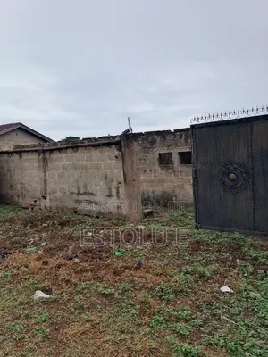 5bdrm Bungalow in Ilesa for sale