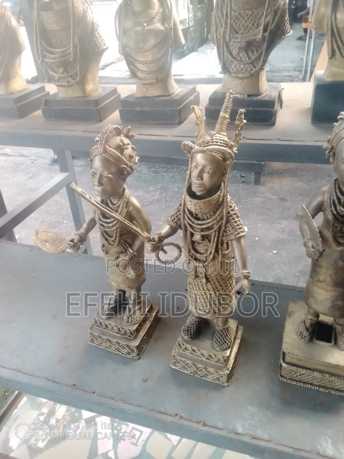 Just Bronze Art Decor
