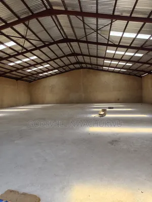 10,000 Square Foot Warehouse