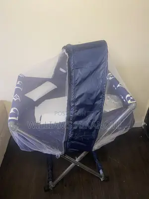 Standing Baby Bed
