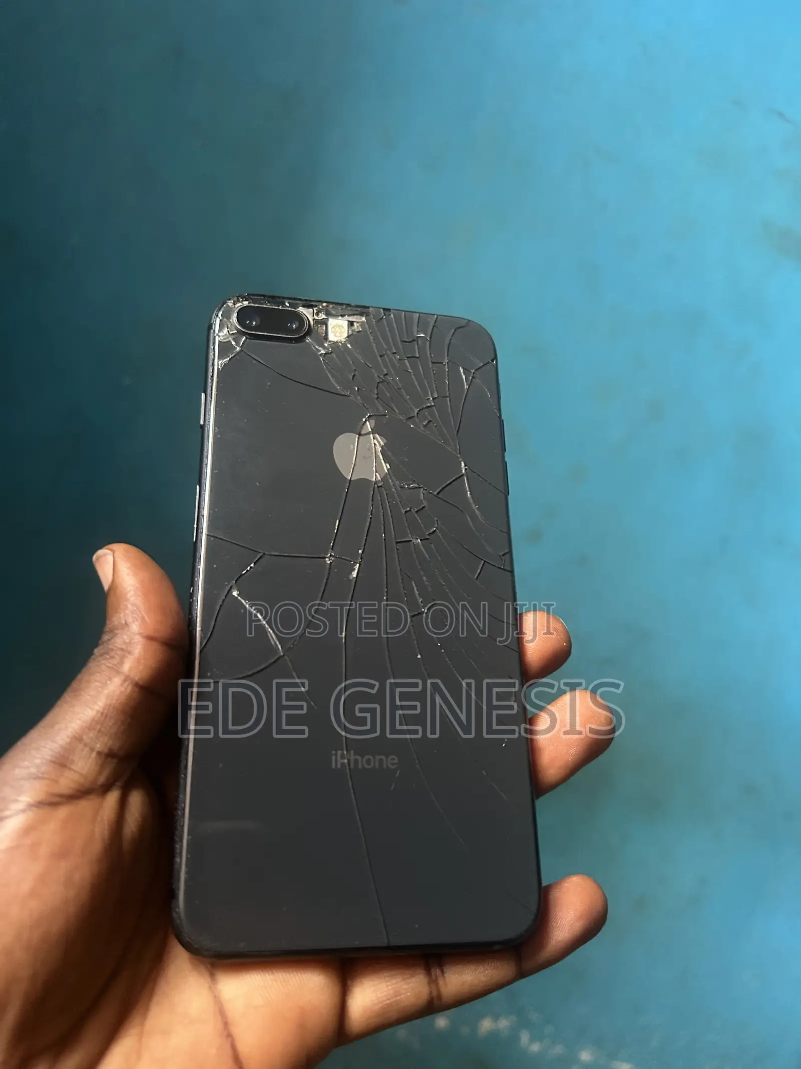 Apple iPhone 8 Plus 64 GB Black
