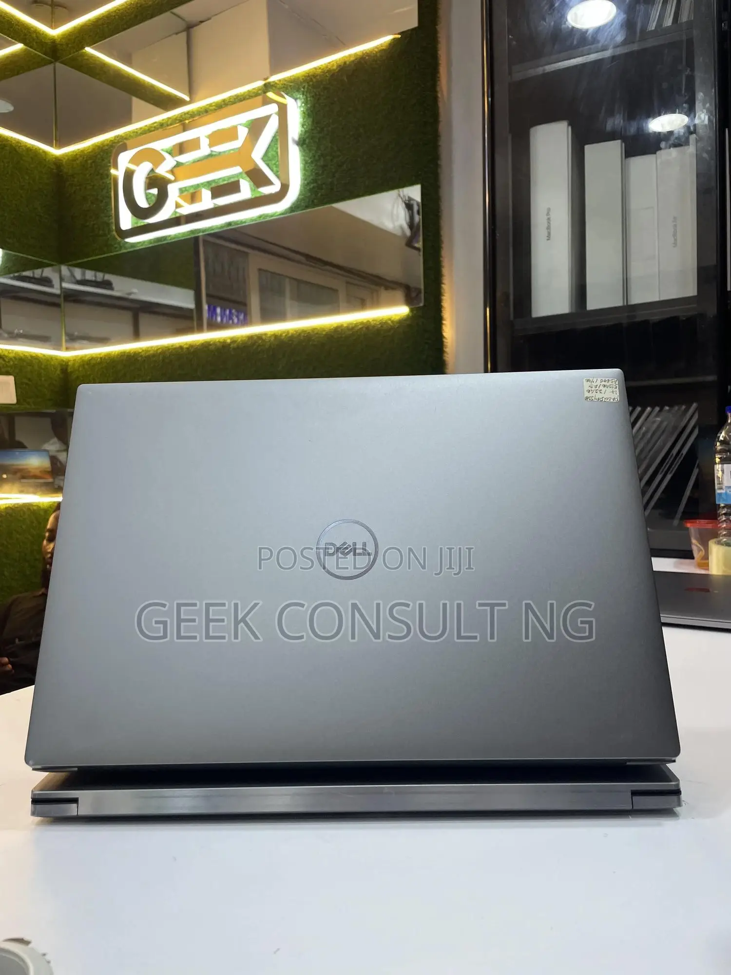 Laptop Dell Precision 5560 32GB Intel Core i7 SSD 512GB