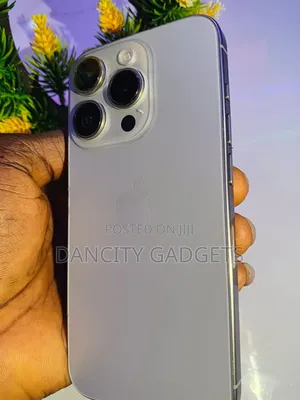 Apple iPhone 15 Pro 256 GB Silver