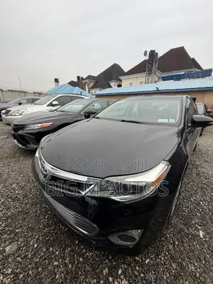 Toyota Avalon XLE 4dr Sedan (3.5L 6cyl 6A) 2015 Black
