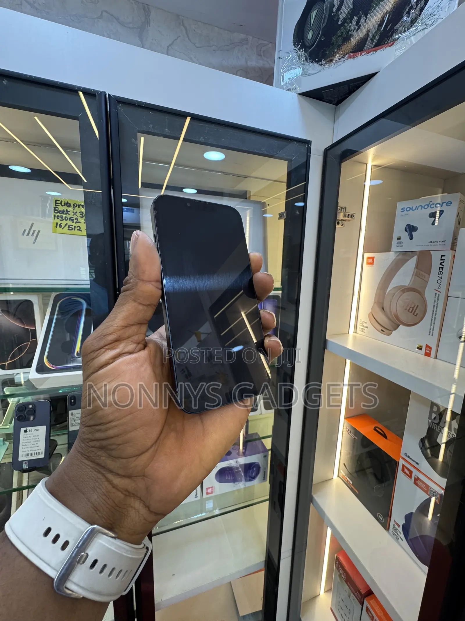 Apple iPhone 13 256 GB Black