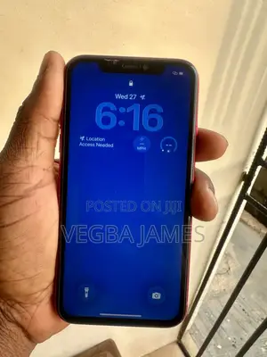 Apple iPhone 11 128 GB Red