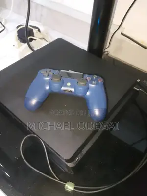 Clean Ps4 Slim