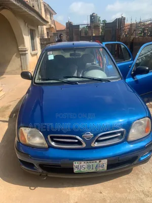 Nissan Micra 2001 Blue