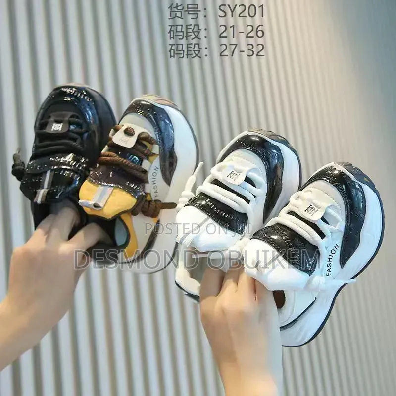 Fashion Footwears