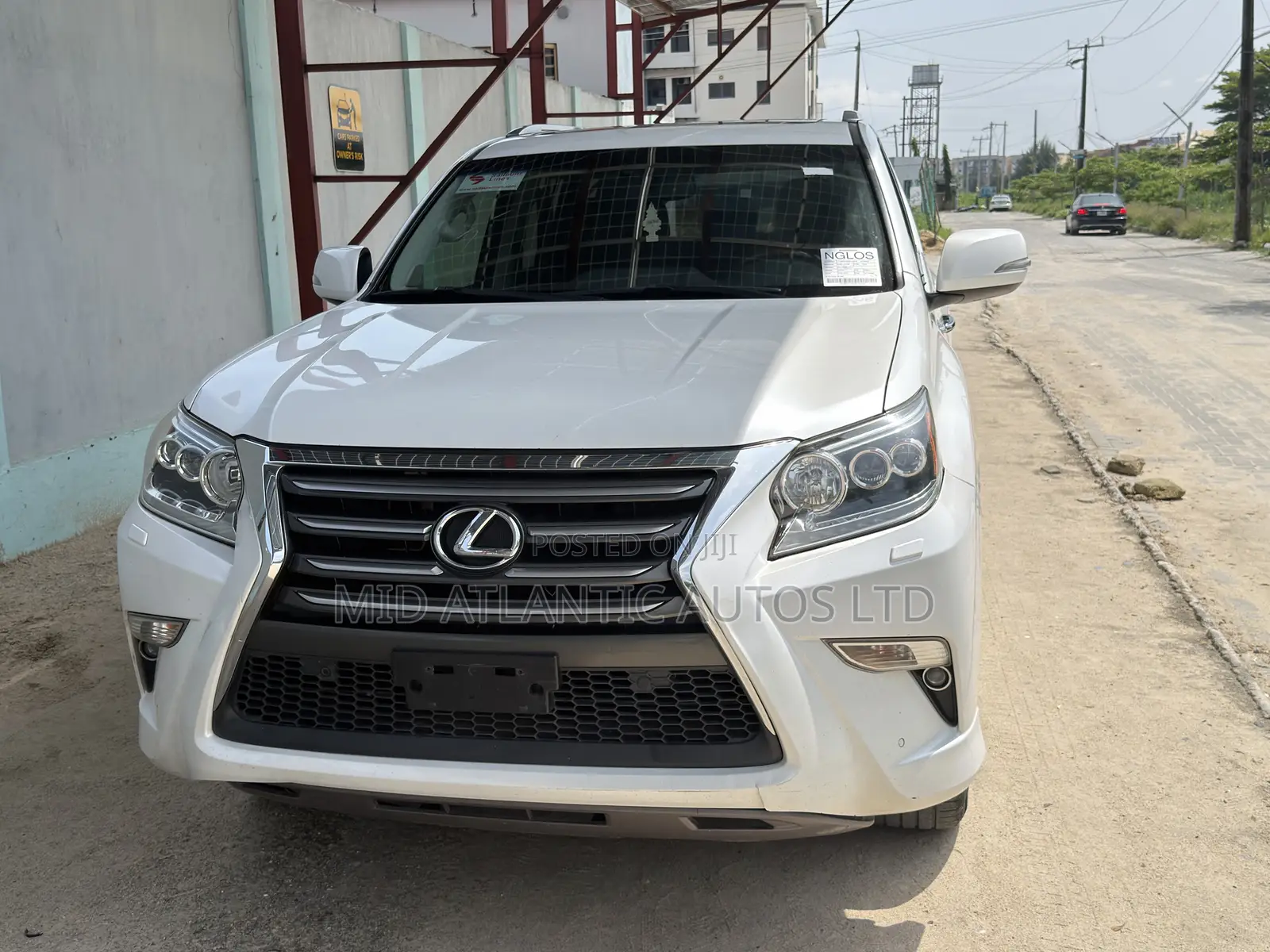 Lexus GX 460 Luxury 2016 White